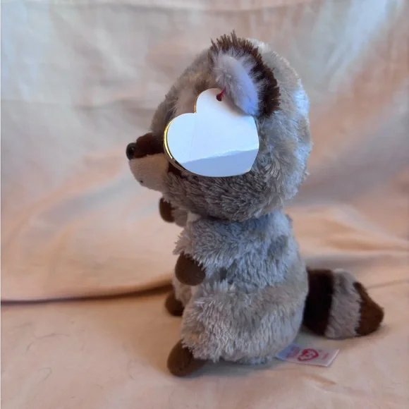 Ty Stuffed Animal - Gray and Brown Raccoon w/Tags - Picture 4 of 8